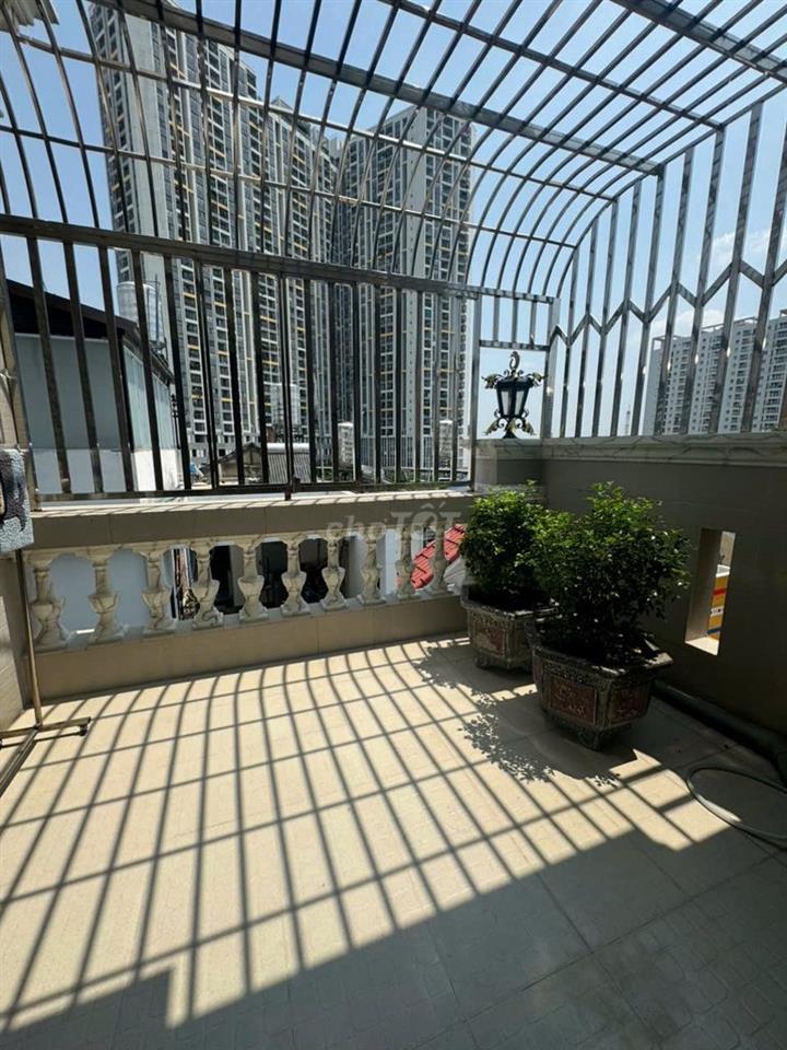 Góc 2 MT Biệt Thự 5 tầng+ST- 6x13m-có thang máy-Giá 25 tỷ TL