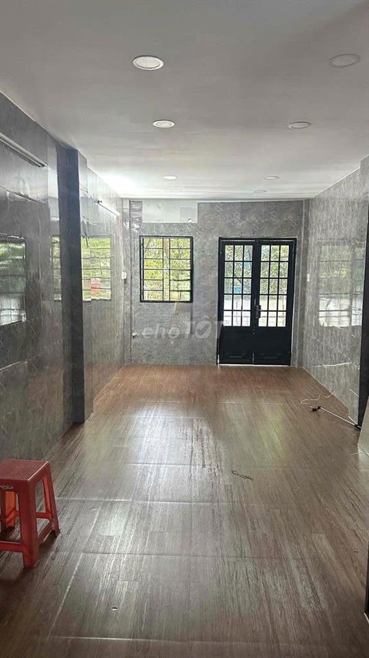 MTKD Hàn Hải Nguyên P2 Q11- 2 tầng 2PN 2 WC-3,7x15m-Giá 16 tr/th