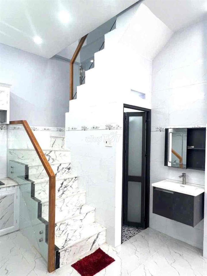 MT Lạc Long Quận P1 Q11- 3,5x15-4 tầng 3PN-nhỉnh 9 tỷ