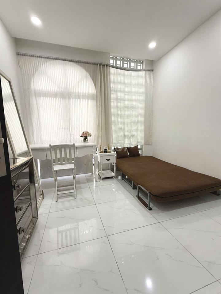 CÒN 1 PHÒNG CHO NỮ THUÊ – NHÀ NGUYÊN CĂN TRUNG TÂM Q.3