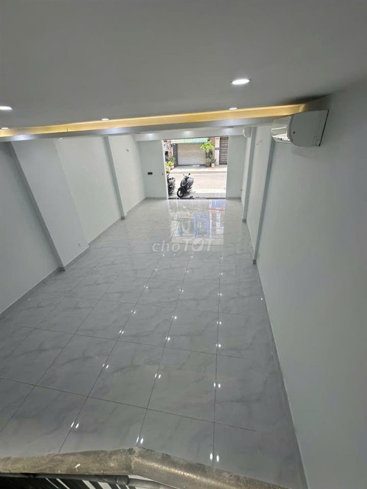 Cần cho thuê nhà Mặt Tiền 39A Đường Lý Thường Kiệt P.7 Quận 10 