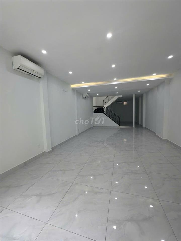 Cần cho thuê nhà Mặt Tiền 39A Đường Lý Thường Kiệt P.7 Quận 10 