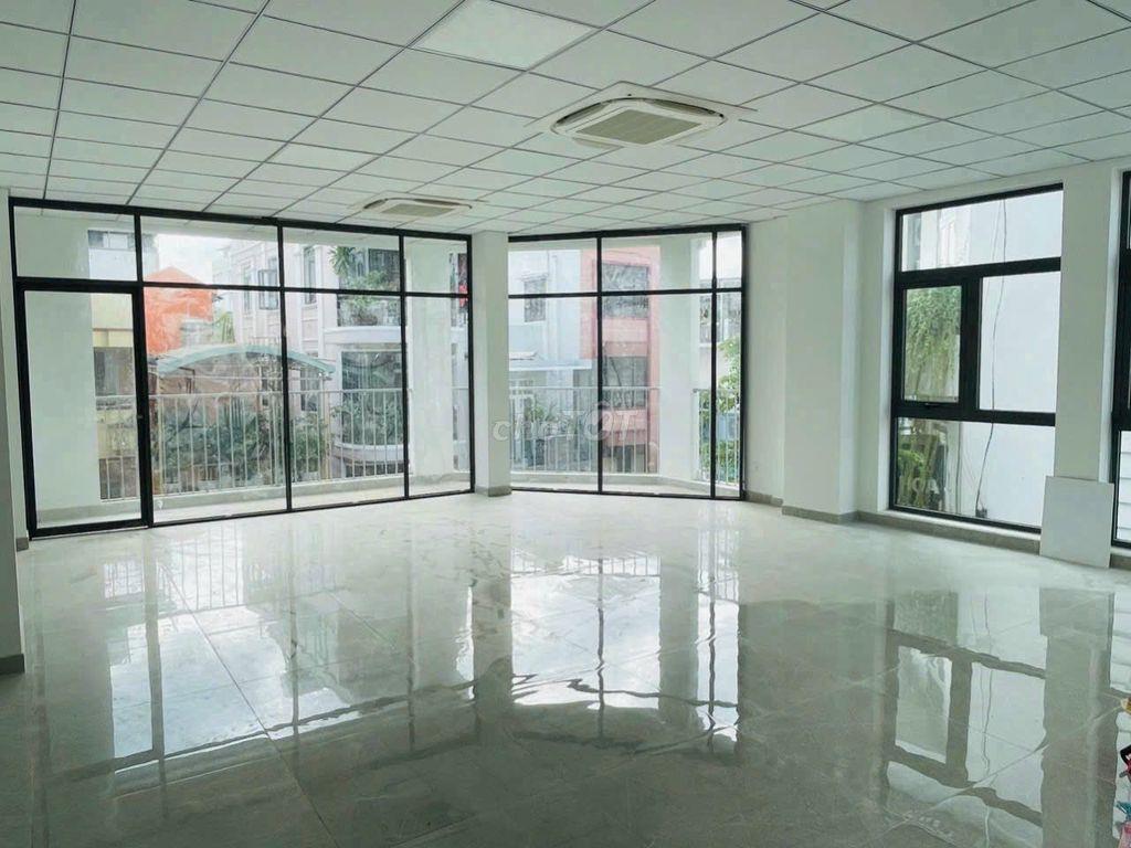 Cần cho thuê nhà góc 2MT Vĩnh Viễn P.8 Q.10 gần khúc Nguyễn Tiểu La