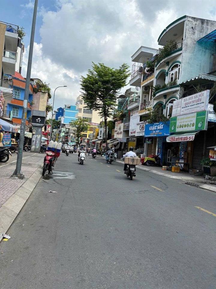 Cần cho thuê Mặt Bằng Đường Hoàng Hoa Thám P.13 Q.Tân Bình