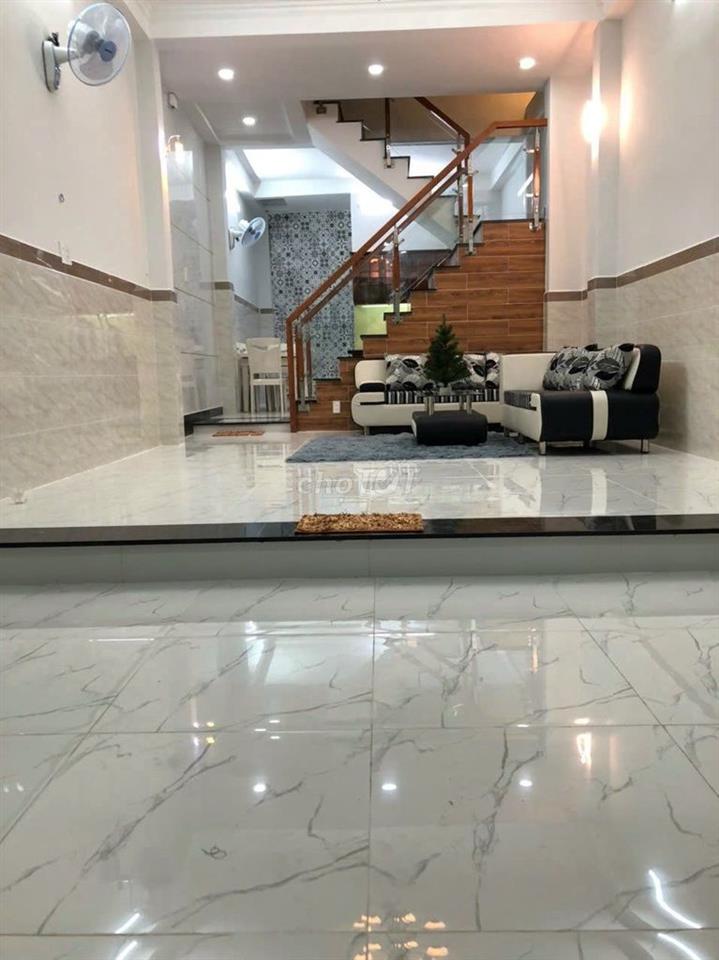 Cần cho thuê nhà HXH 210/3A CMT8 P.10 Q.3