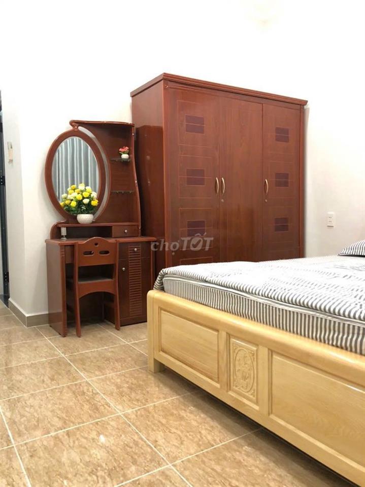 Cần cho thuê nhà HXH 210/3A CMT8 P.10 Q.3