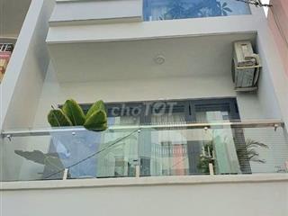 Cần cho thuê nhà HXH 210/3A CMT8 P.10 Q.3