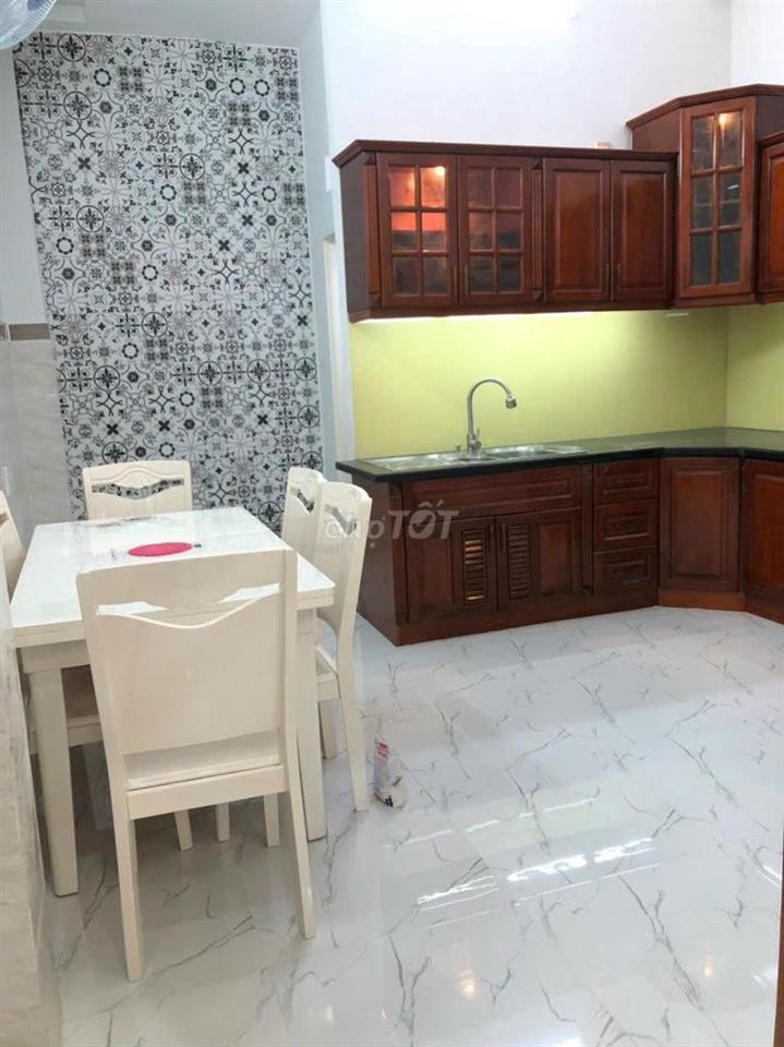 Cần cho thuê nhà HXH 210/3A CMT8 P.10 Q.3