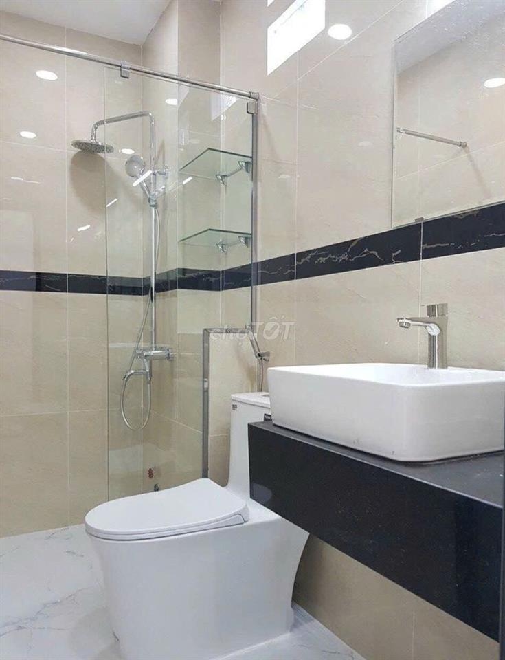 Cần cho thuê nhà HXH 145/5A Nguyễn Thiện Thuật P.1 Q.3