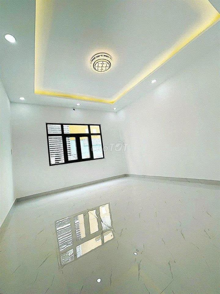 Cần cho thuê nhà HXH 200/4A Phạm Văn Hai P.5 Q.Tân Bình