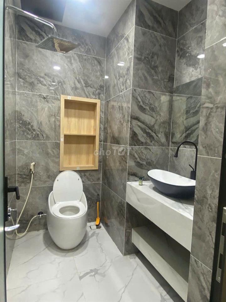 Cần cho thuê nhà MT 32B Phan Sào Nam P.11 Q.Tân Bình