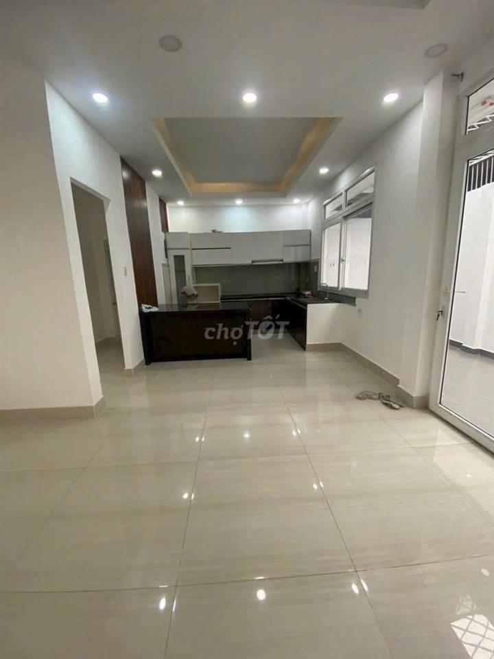 Cần cho thuê Biệt Thự HXT 6/3A Đ.Số 3 Cư Xá Lữ Gia P.15 Q.11