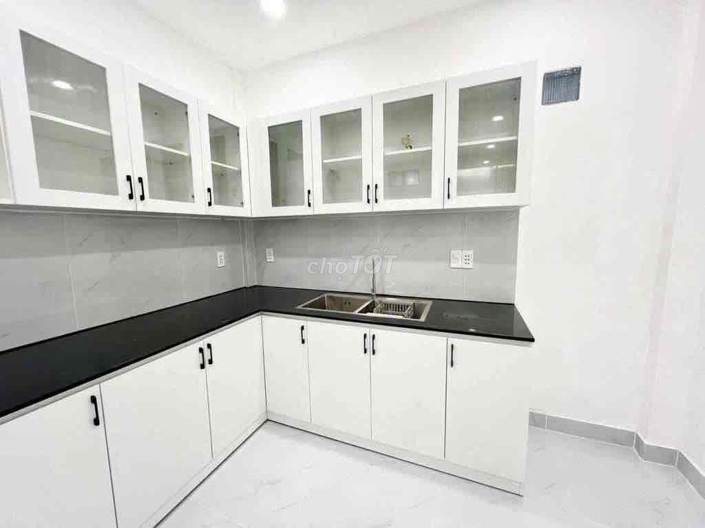 cho thuê nhà MT cư xá LỮ GIA Q11. 3 tầng 4PN