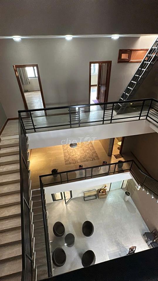 SIÊU BIỆT THỰ MINI 8x20m- DD2A Bạch Mã, Cư Xá Bắc Hải, DTSD 400m2