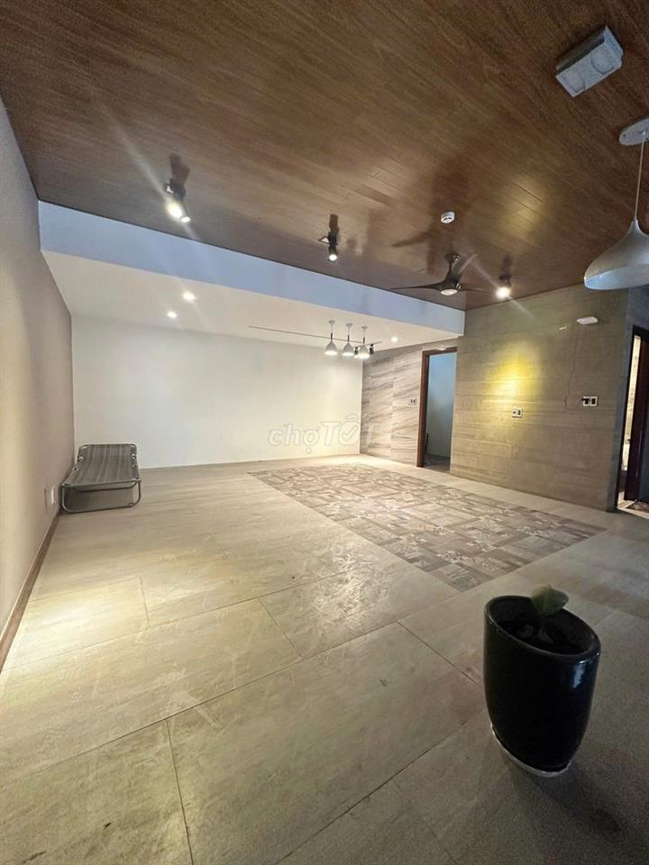 SIÊU BIỆT THỰ MINI 8x20m- DD2A Bạch Mã, Cư Xá Bắc Hải, DTSD 400m2