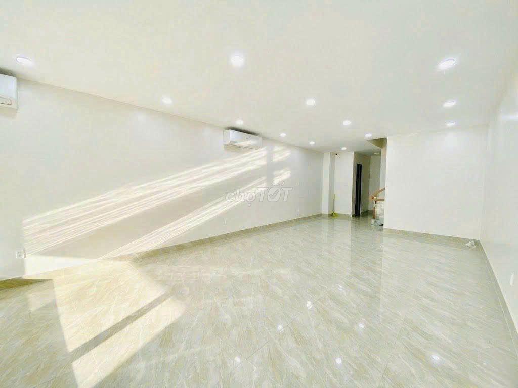 NHÀ MỚI KENG - 36D Nguyễn Giản Thanh, P,15, Q.10 - 4 Tầng, DTSD 350m2