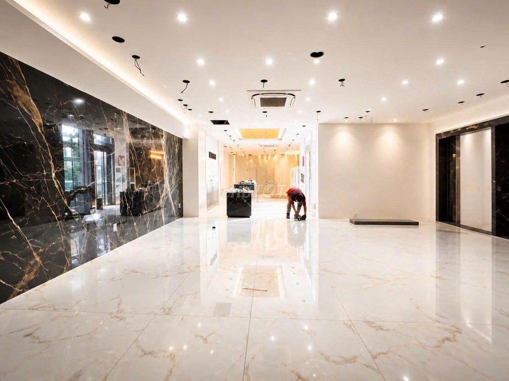SIÊU PHẨM - Mặt tiền Bạch Mã, P.15, Q.10 - 5 Tầng - Tổng DTSD 888m²