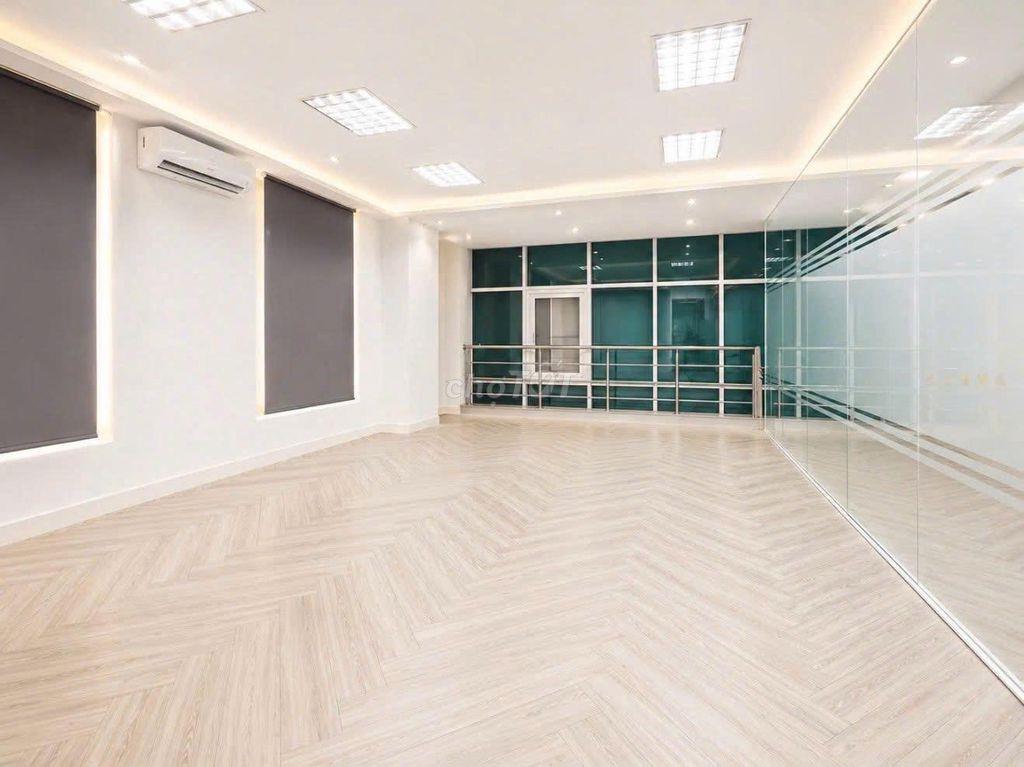 SIÊU PHẨM - Mặt tiền Bạch Mã, P.15, Q.10 - 5 Tầng - Tổng DTSD 888m²