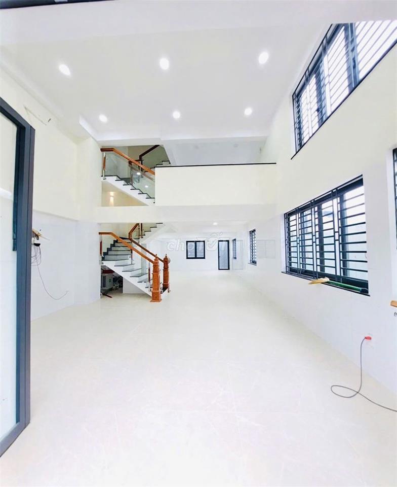 HIẾM!!! CĂN GÓC 2MT -  392C Cao Thắng, Phường 12, Q.10, 5x20m, 5 Tầng