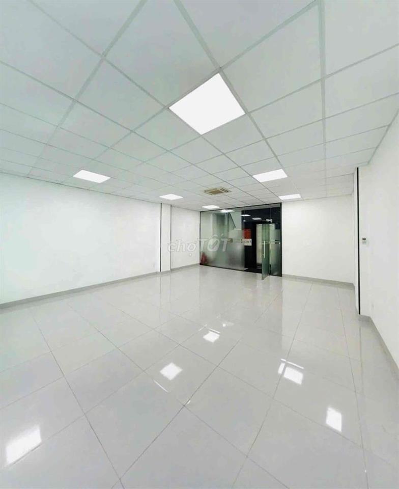 CHO THUÊ TÒA NHÀ ỐP KÍNH - 8A HOA SỨ, P.2, Q.Phú Nhuận - TM-Hầm-Suốt