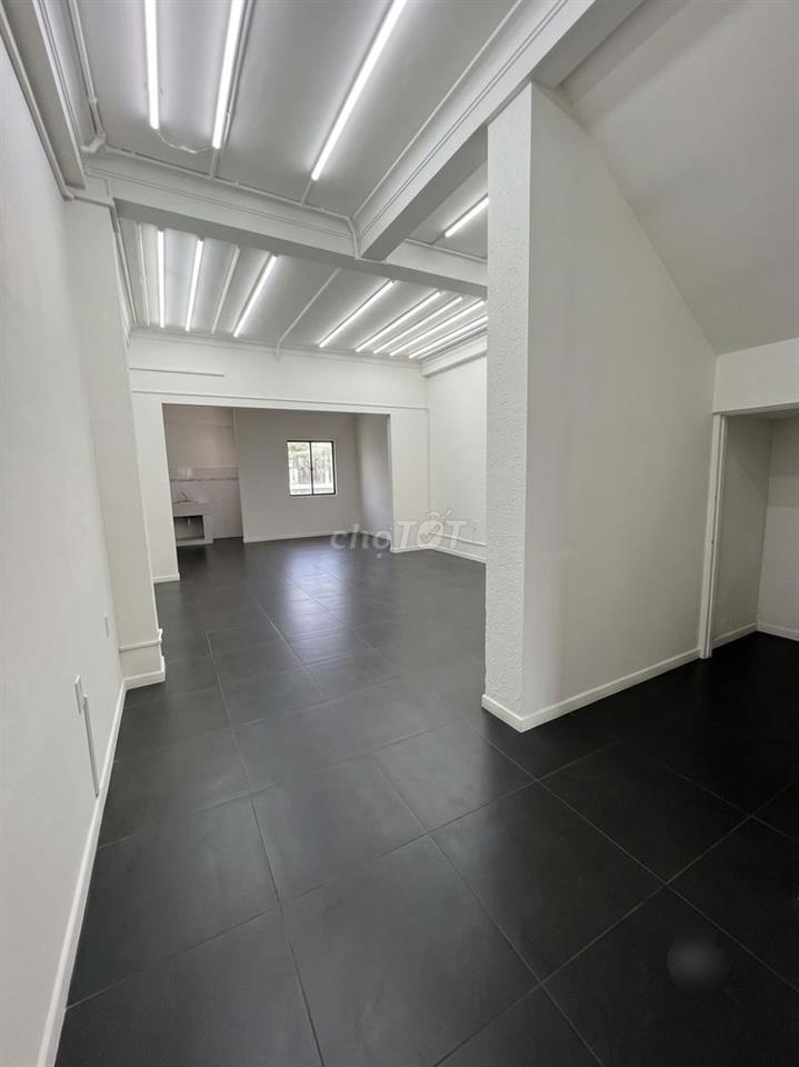 NHÀ MỚI GIÁ TỐT – 68A Trương Công Định, P.14, Q.Tân Bình. DTSD 400M2.