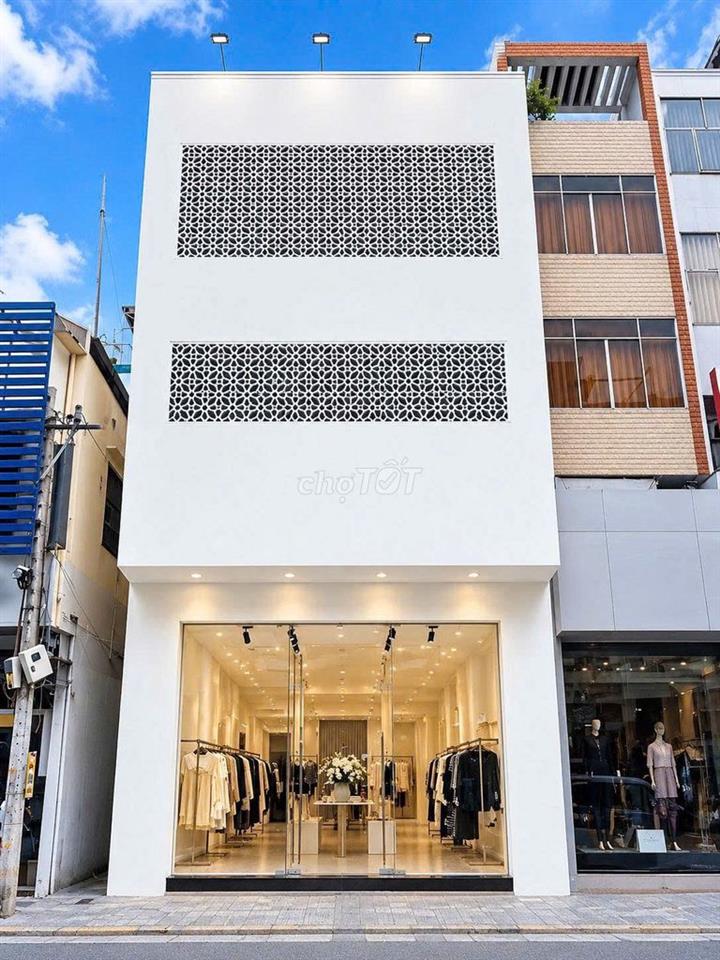 SIÊU PHẨM ĐƯỜNG HOA - 36F HOA LAN, P.2, Q.PN - 4 Tầng,suốt, DTSD 380m2