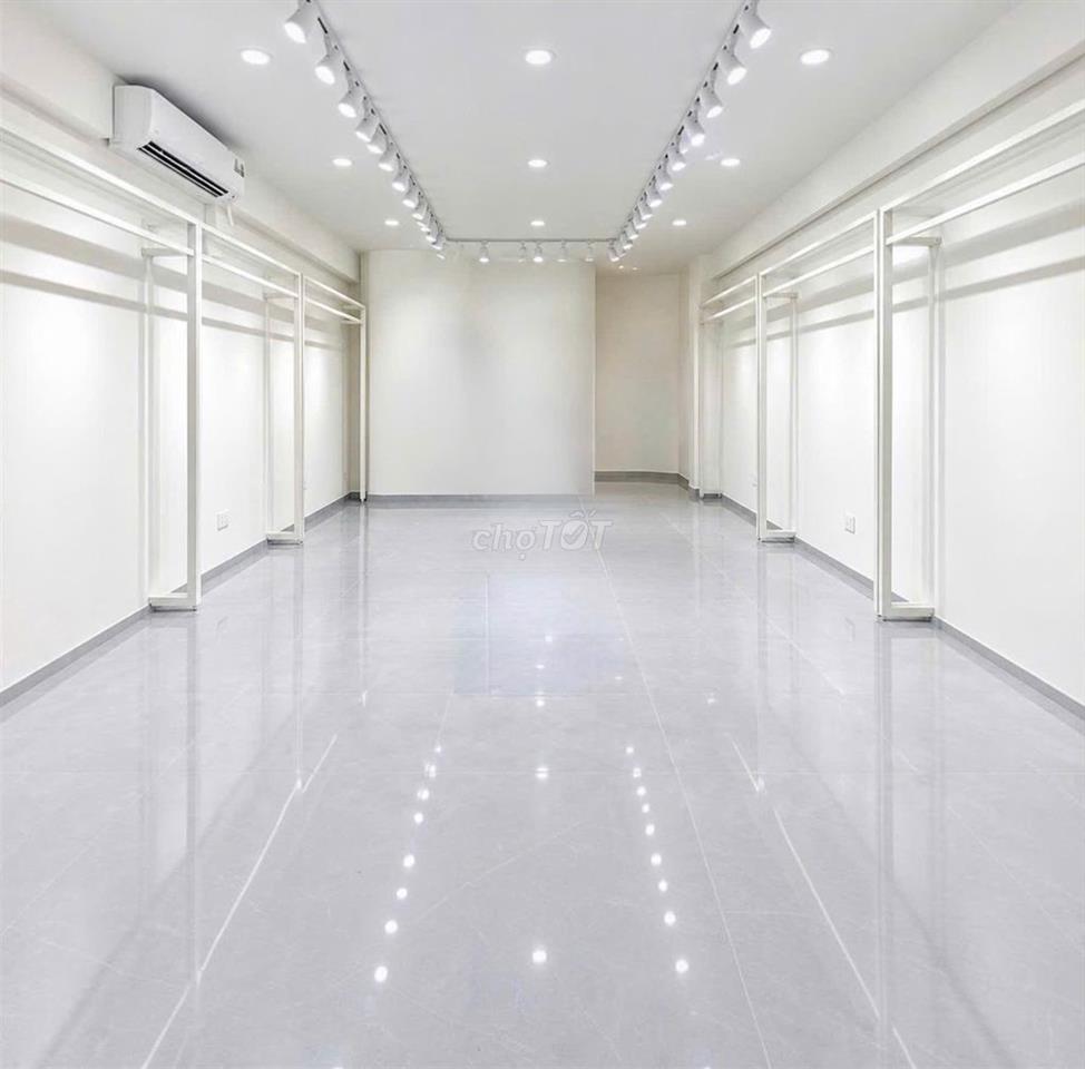 SIÊU PHẨM ĐƯỜNG HOA - 36F HOA LAN, P.2, Q.PN - 4 Tầng,suốt, DTSD 380m2