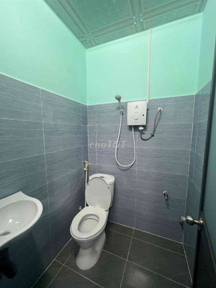🟤🟡 PHÒNG MỚI XÂY 22M² – CHỈ 3TR5– NGAY ĐH Y DƯỢC, Q5 🏡