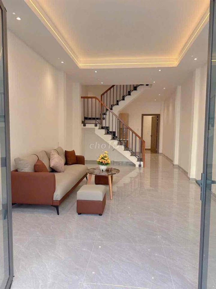 cho thuê nhà hẻm 3/2, gàn nhà hát Hoà Bình, 4 tầng