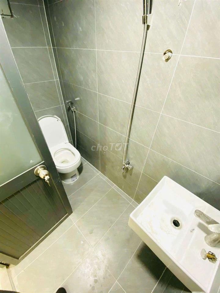 Q11- Nhà 3 tầng - Hẻm xe hơi - ông ích Khiêm - giá chỉ 5 tỷ nhỉnh