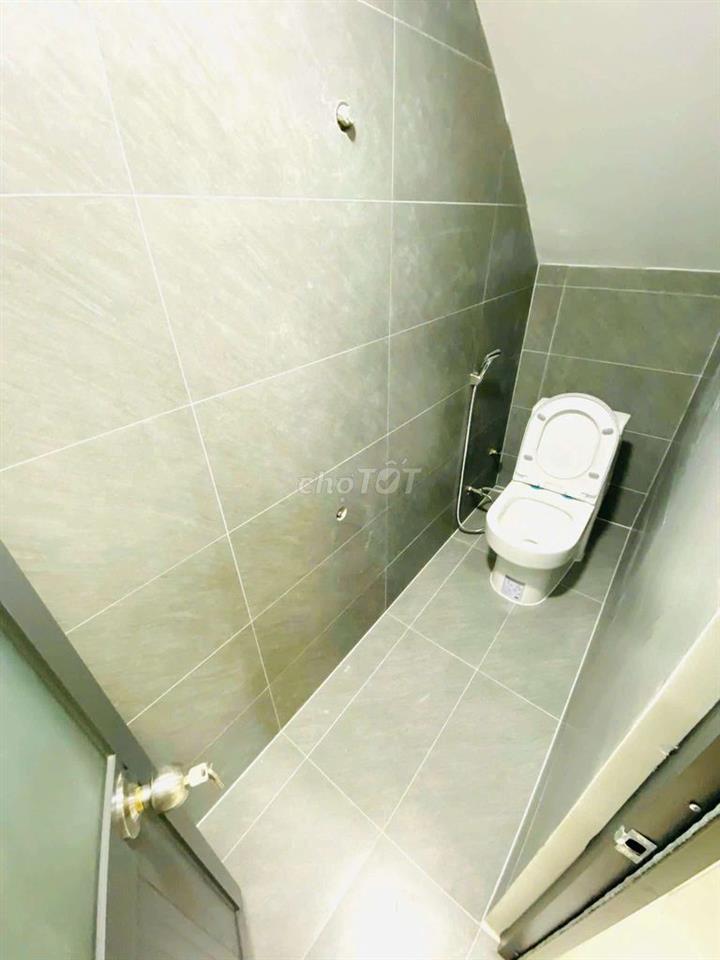 Q11- Nhà 3 tầng - Hẻm xe hơi - ông ích Khiêm - giá chỉ 5 tỷ nhỉnh