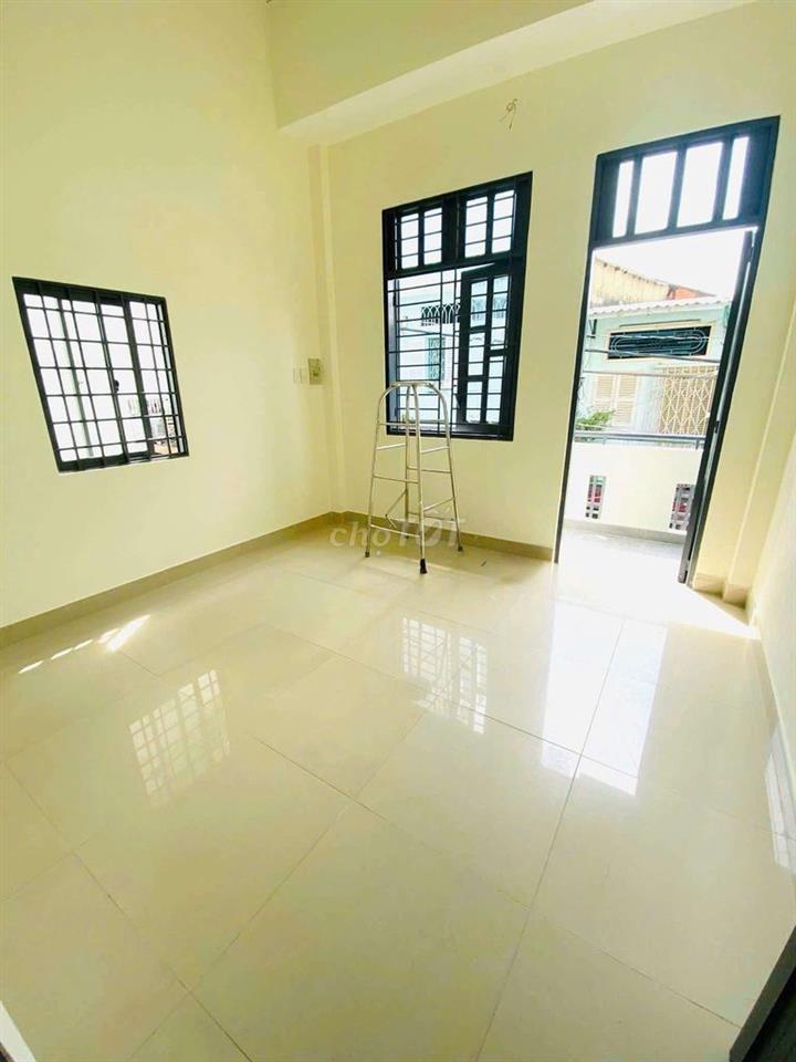 Q11- Nhà 3 tầng - Hẻm xe hơi - ông ích Khiêm - giá chỉ 5 tỷ nhỉnh