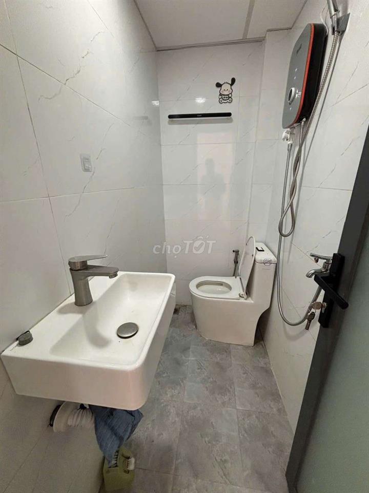 Q11- nhà mới xây cần bán - 2 tầng - giá nhỉnh 3,5 tỷ