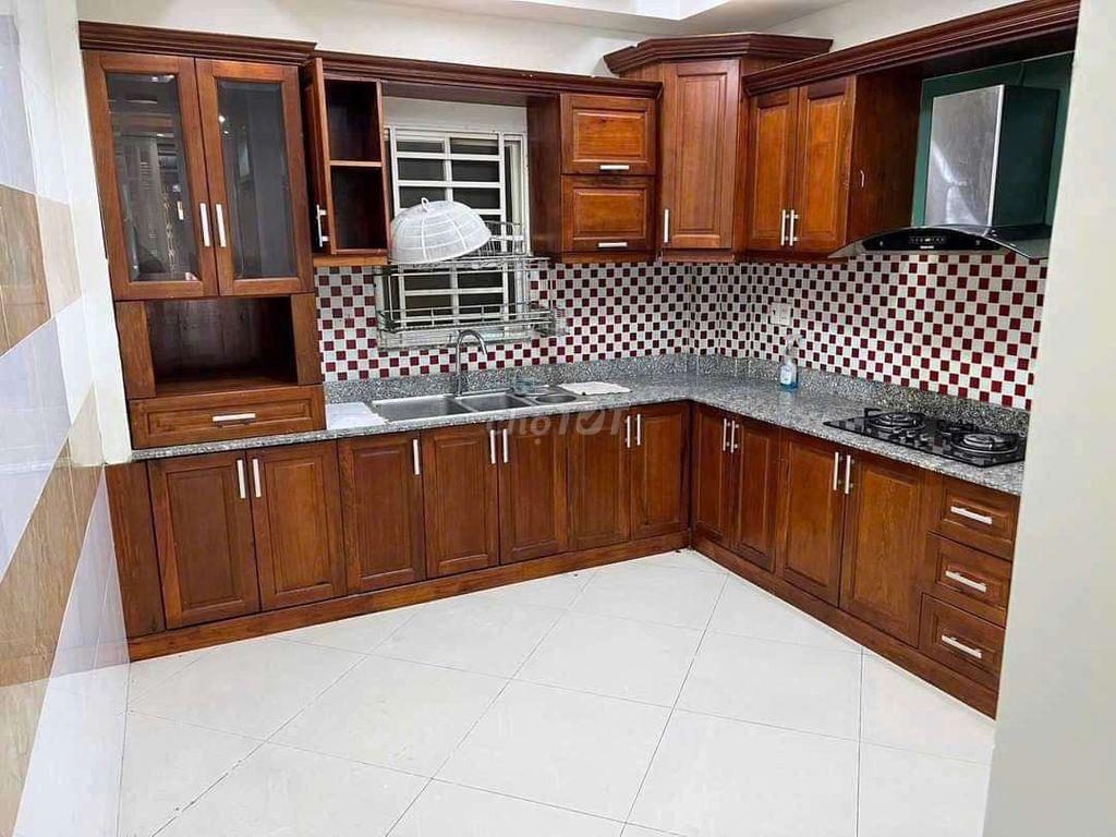 Q11- nhà MT - Cho Thue NC - 4*12 - 4 tầng +4PN + 4 máy lạnh ( KDTD )