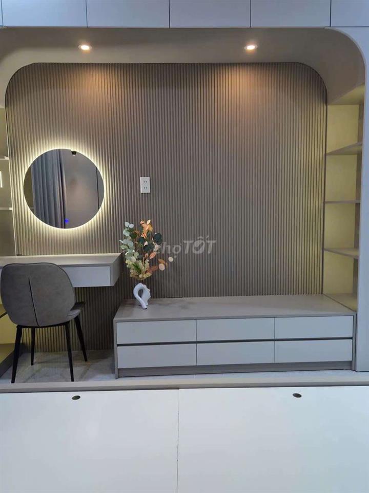 Nhà mới xây đẹp 4 tầng cần bán - DTS 130m - giá 8,2 tỷ TL