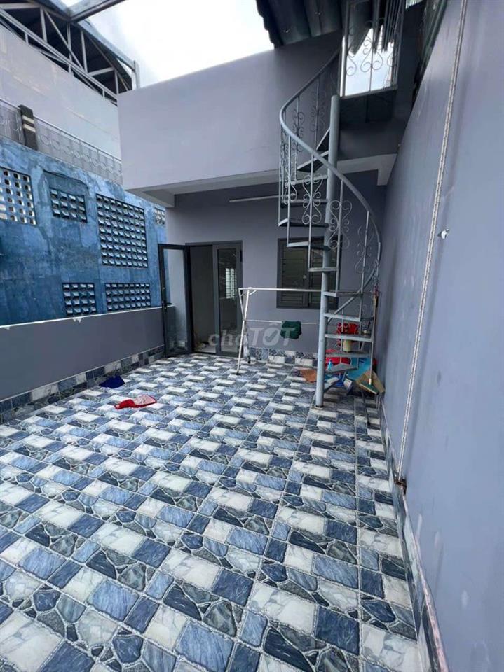 Q11- nhà đẹp mới cho thuê NC - cư xá Bình Thới -5 tầng 5P +  DT 4*15.