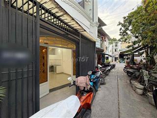 Nhà Thuê Lạc Long Quân, Q.11 - 2PN- 2 Tầng Fuil nội thất.