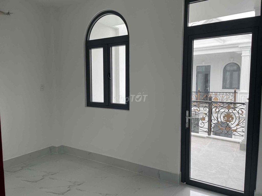 CHO THUÊ NHÀ MỚI Q8 PHÚ ĐỊNH