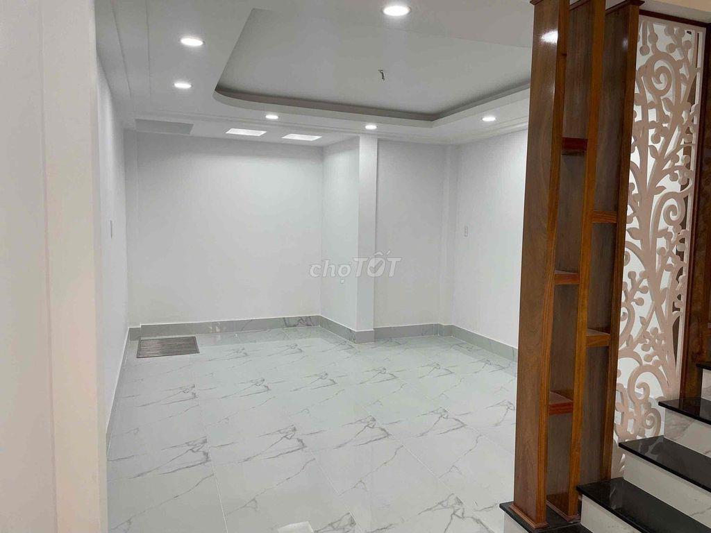 CHO THUÊ NHÀ MỚI Q8 PHÚ ĐỊNH