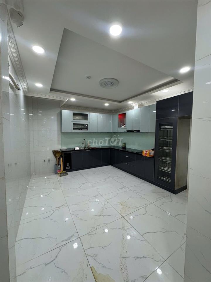 Nhà mới 100% MTKD Chợ Lớn 4x21m 5 tầng 5PN + máy lạnh 6WC