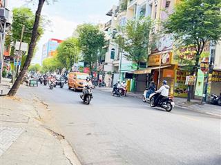 Cho thuê nhà MT đường Sư Vạn Hạnh. P12. Q10 6 Lầu TM