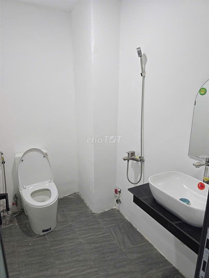🔥 PHÒNG CAO CẤP 35m² MỚI 100% – MẶT TIỀN LÊ VĂN SỸ – 6,5 TRIỆU/THÁNG 🔥