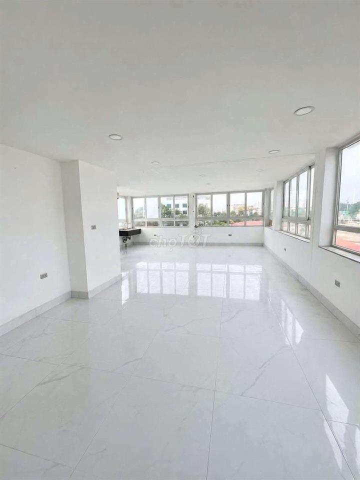 nhà mặt tiền nguyễn trọng tuyển, p1. dt 7x22m 1 hầm 5 lầu st. 