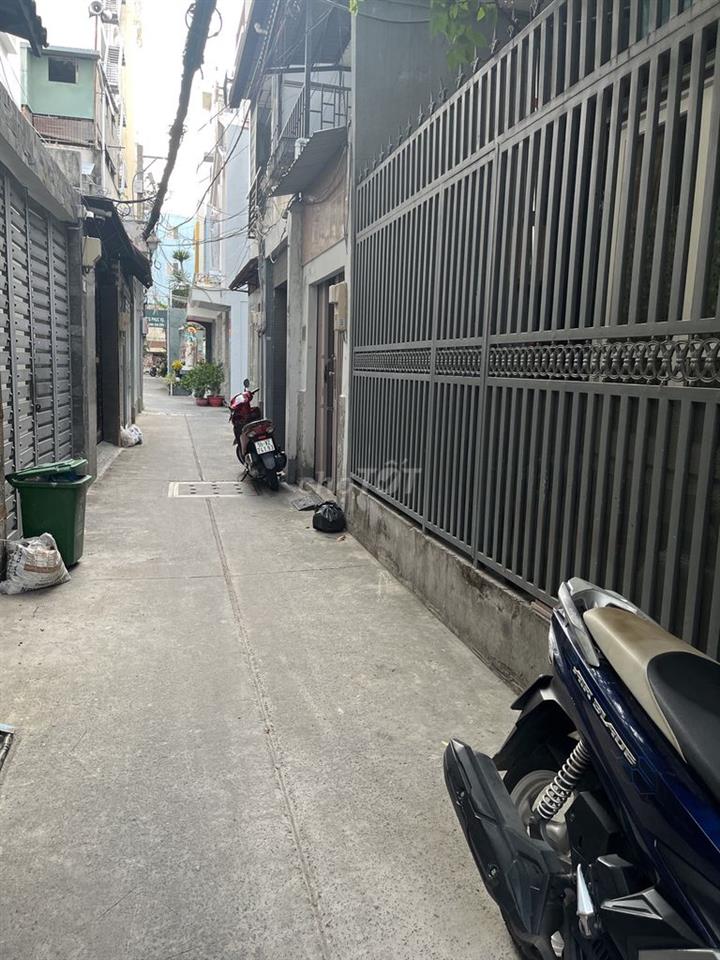 Cho thuê nhà nguyên căn hẻm 666 đường 3/2