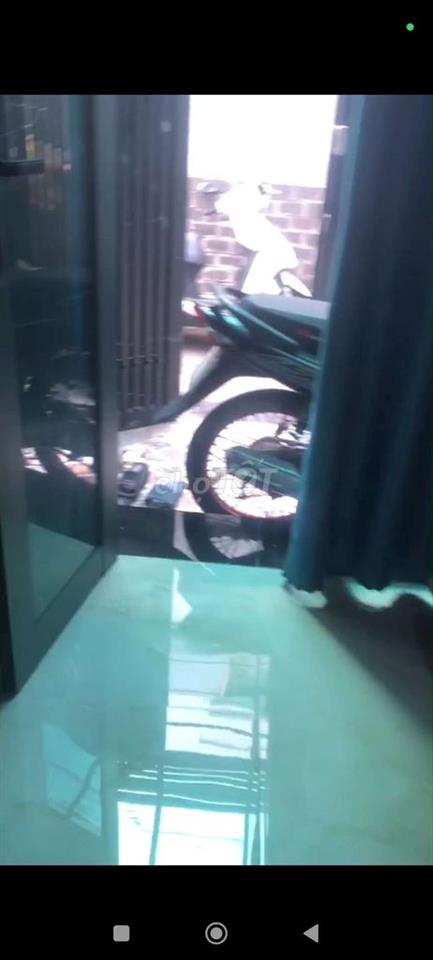 nhà mới đẹp GĐ vk con nhỏ ở hay 2 ace ở là ok 