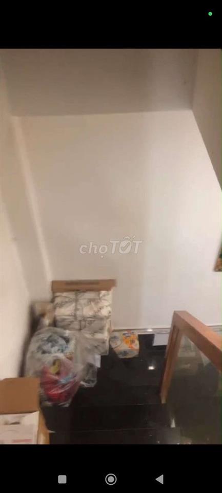 nhà mới đẹp GĐ vk con nhỏ ở hay 2 ace ở là ok 