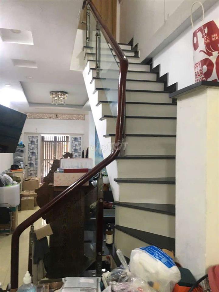 mặt đường 32 ông ích Khiêm hẻm 7m kd mọi nghành nghề 