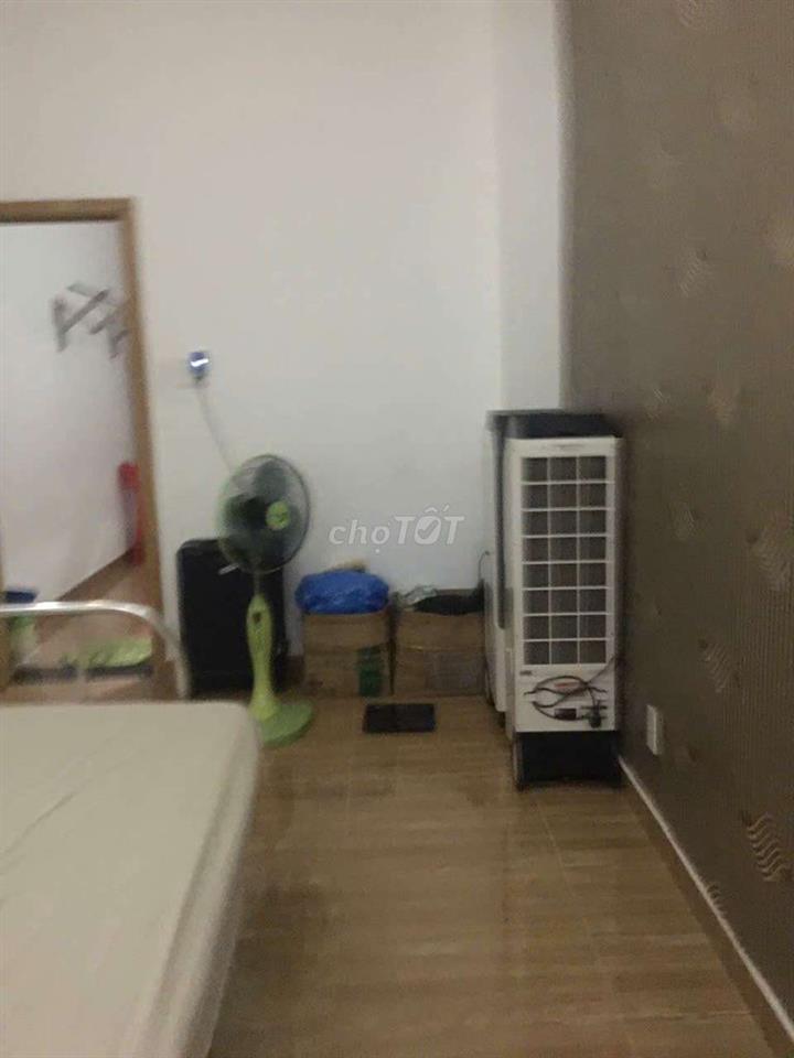 mặt đường 32 ông ích Khiêm hẻm 7m kd mọi nghành nghề 