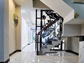 nhà mới ken 2 lầu 3 phòng ngủ thuê ở là ok 