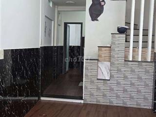 nhà sạch 3 phòng ngủ 2 lầu wa rẻ 